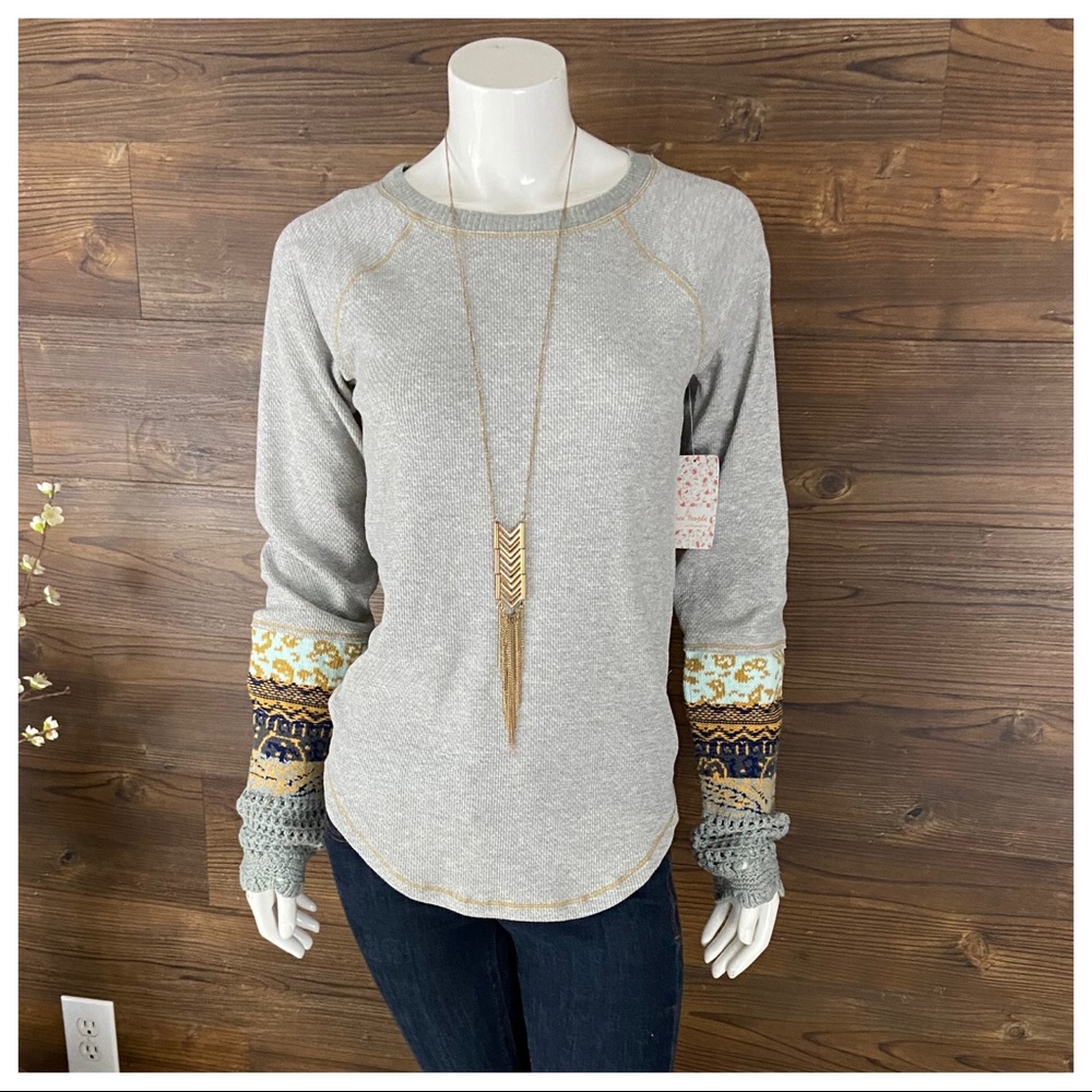 NWT Free People In The Mix Cuff Top - Picture 3 of 7